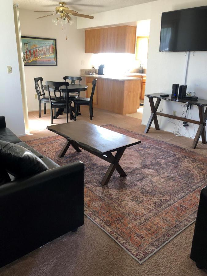 Whispering Meadows Apartments Bakersfield Kültér fotó