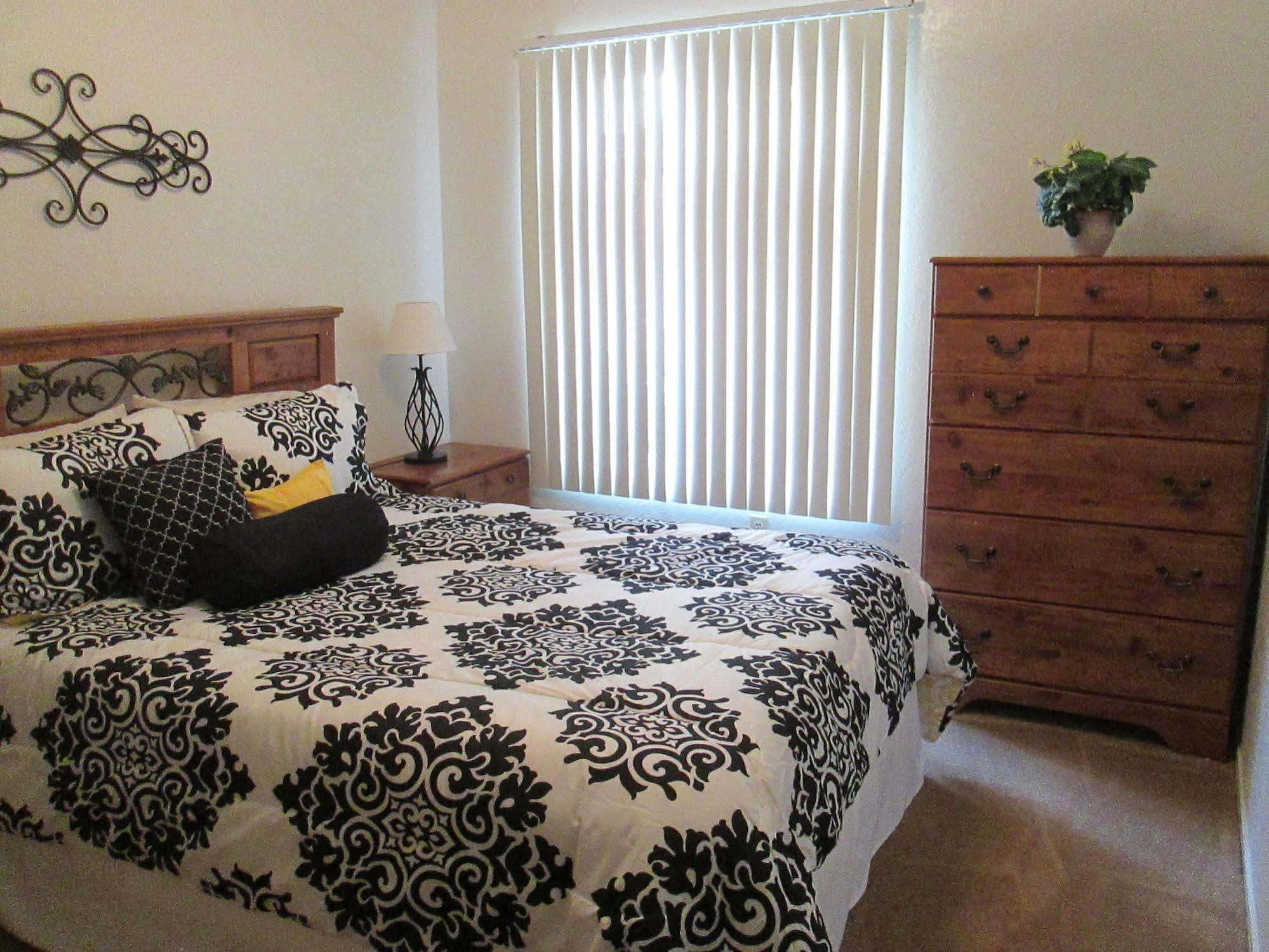 Whispering Meadows Apartments Bakersfield Kültér fotó